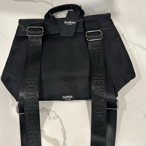 Botkier New York Back Pack NWT - Picture 5 of 5